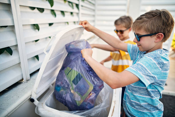 Best Construction Debris Removal  in Cowan, TN